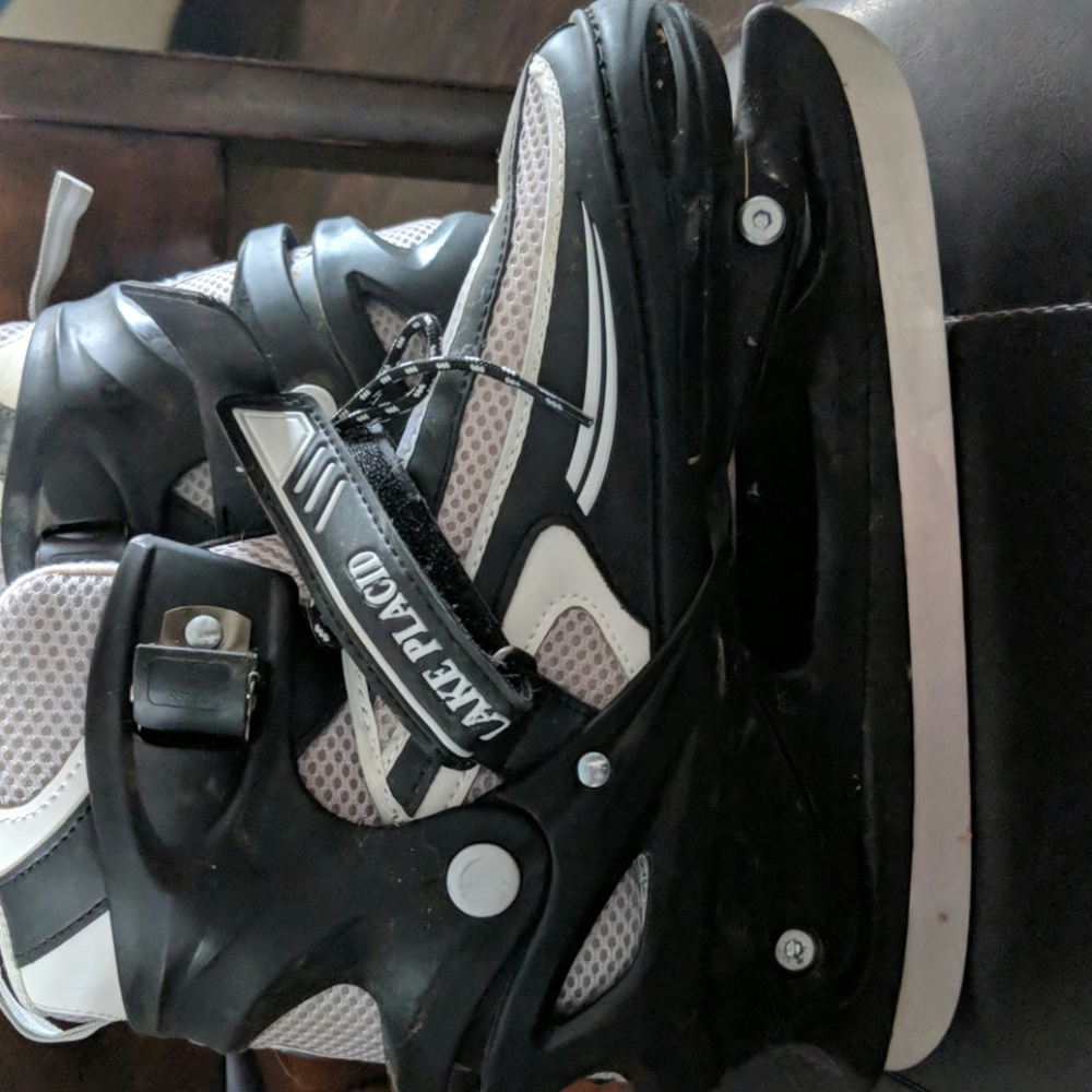 Lake Placid Boys Ice Skates